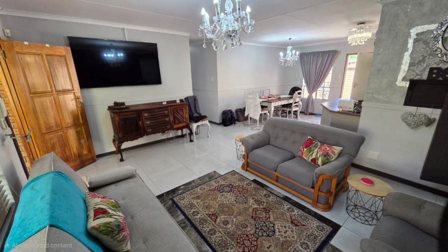 To Let 2 Bedroom Property for Rent in Dan Pienaar Free State